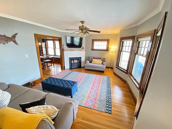 2nd image of 13488 Clifton Blvd
