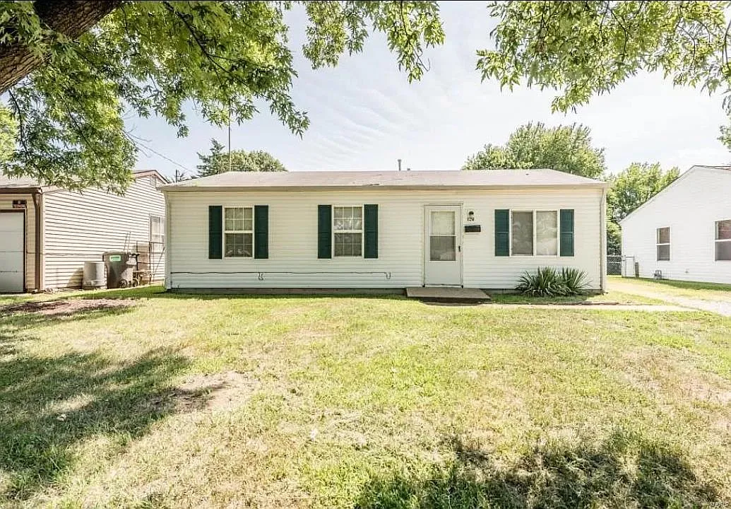 520 Saint Paul Dr photo 1