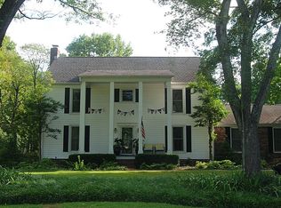 60 Summerfield Dr, Jackson, TN 38305