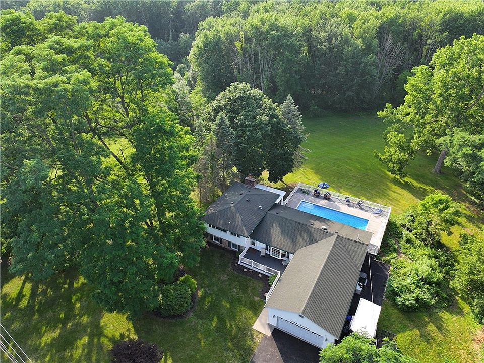 1st image of 177 Mildahn Rd