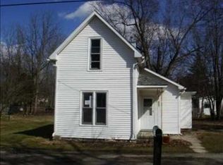 606 N 7th St, Goshen, IN 46528