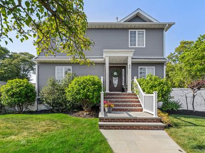80 Central Boulevard, Merrick, NY, 11566