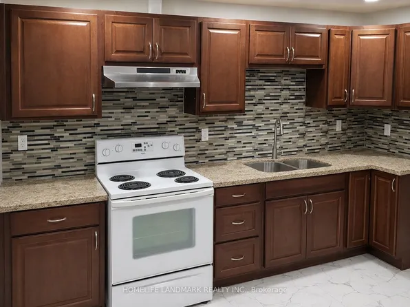 24 Oranmore Cres, Brampton, ON L6X 0J9