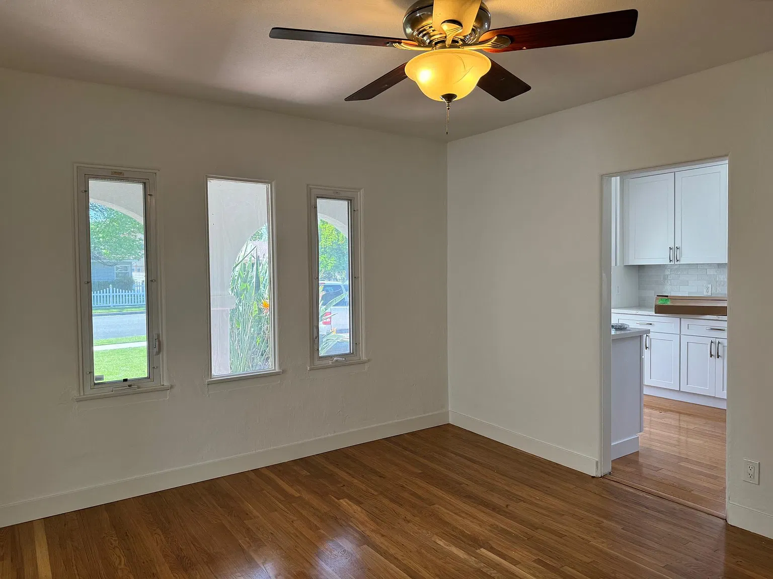 2 bed, 1.5 bath, 1755 sqft, $5,700 — Photo 4