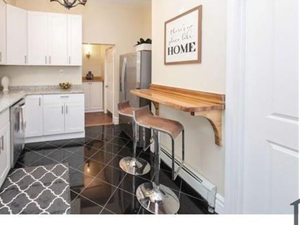115 W 109th Pl #1