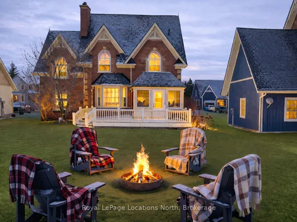 202 Snowbridge Way, The Blue Mountains, ON L9Y 0V1