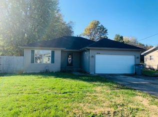 3714 W Division St, Springfield, MO 65803