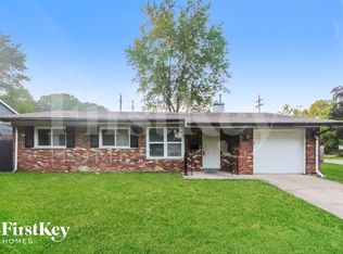 8222 E 37th Pl, Indianapolis, IN 46226