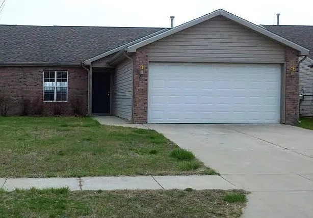 2332 Hopkins Dr — Photo 11