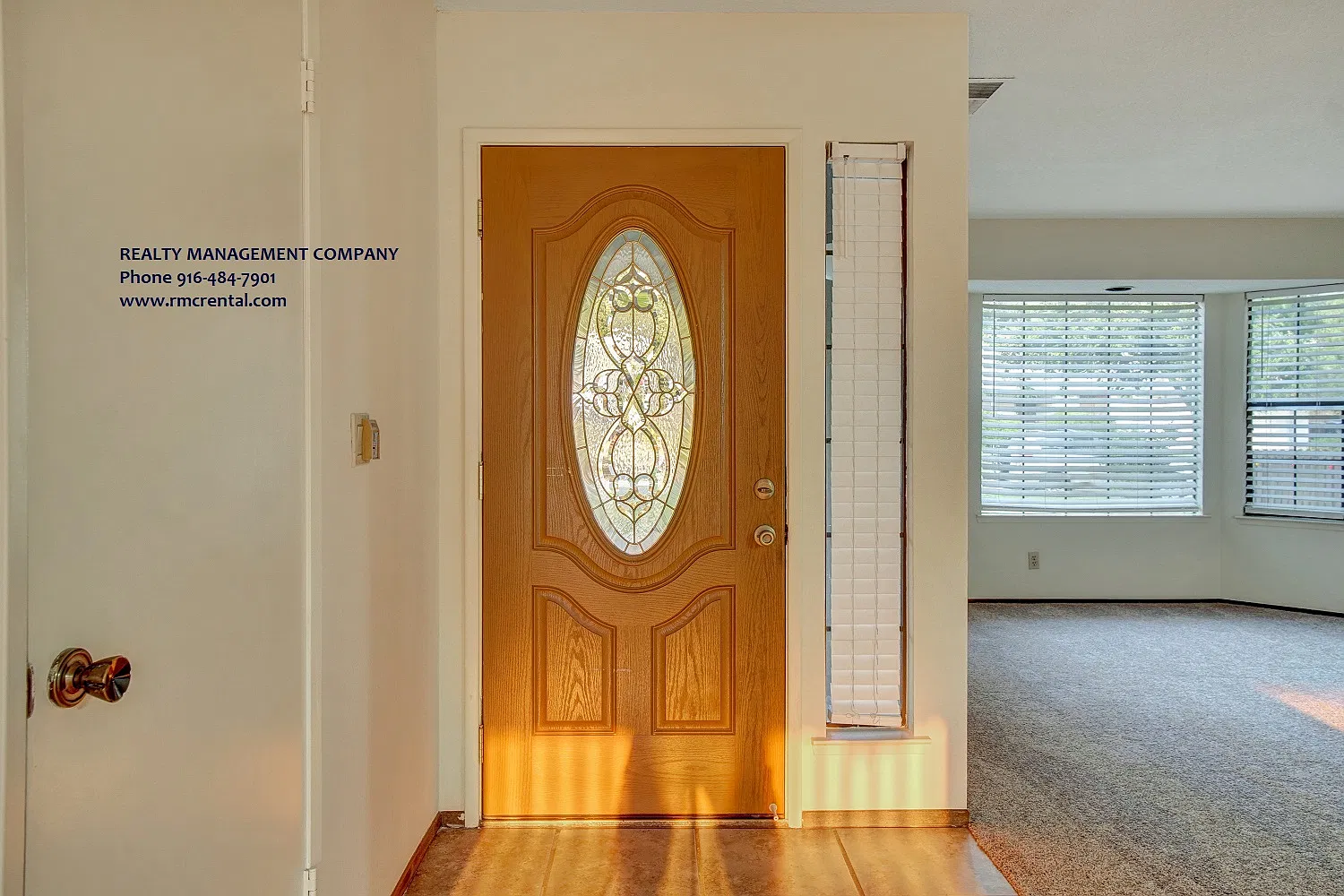 3 Bed/2 Bath Orangevale House for Rent — Photo 2