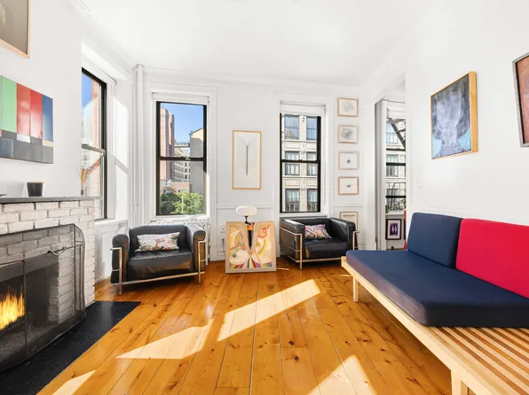 344 West 11th Street image 4 of 13