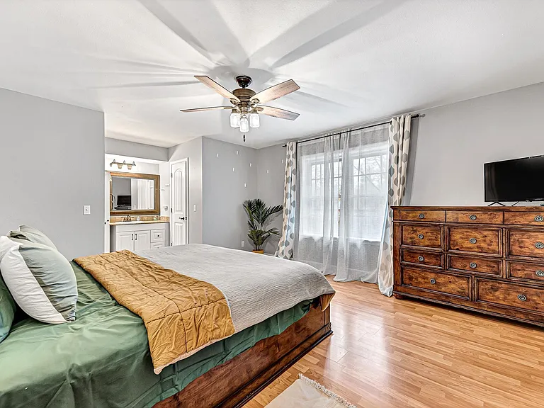 1406 Dogwood Dr — Photo 7