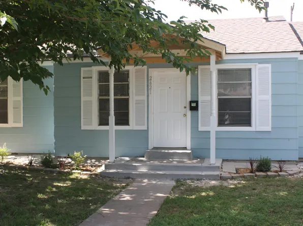 2621 28th St, Lubbock, TX 79410