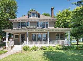 215 E Lake St E, Osakis, MN 56360