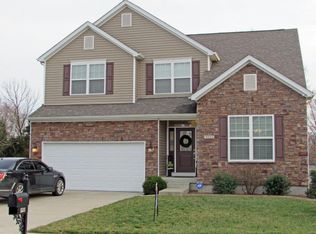5511 Bannon Crossings Dr, Louisville, KY 40218