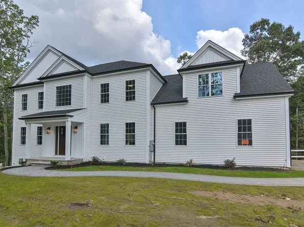 392 Central St, Milford, MA 01757
