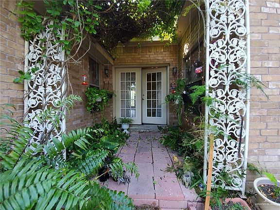 4th image of 818 N 17th St