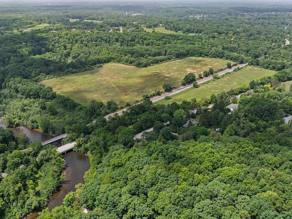 1st image of Huron River Dr