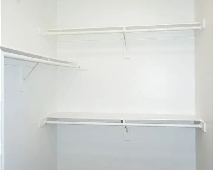 921 English Heather Dr — Photo 23