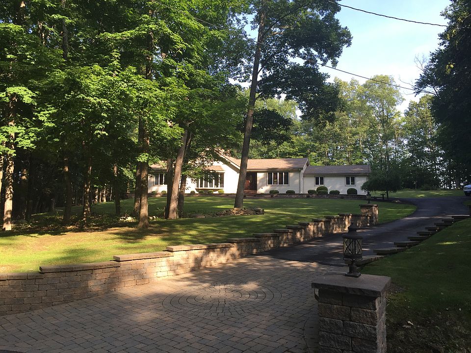 1st image of 79 Mitchell Ln