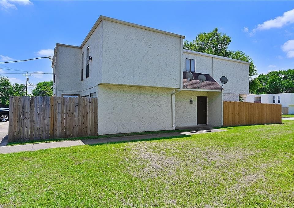 1st image of 1801 Potomac Pl