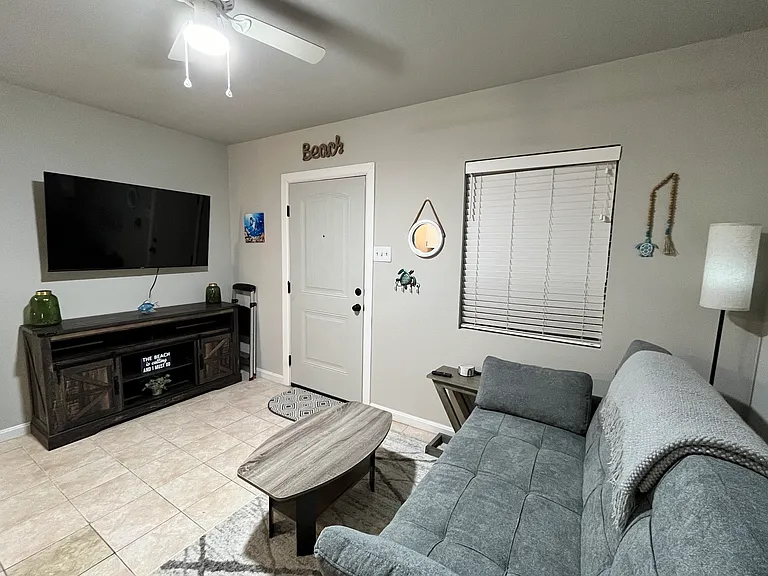 1246 Waverly Ave #301 — Photo 7