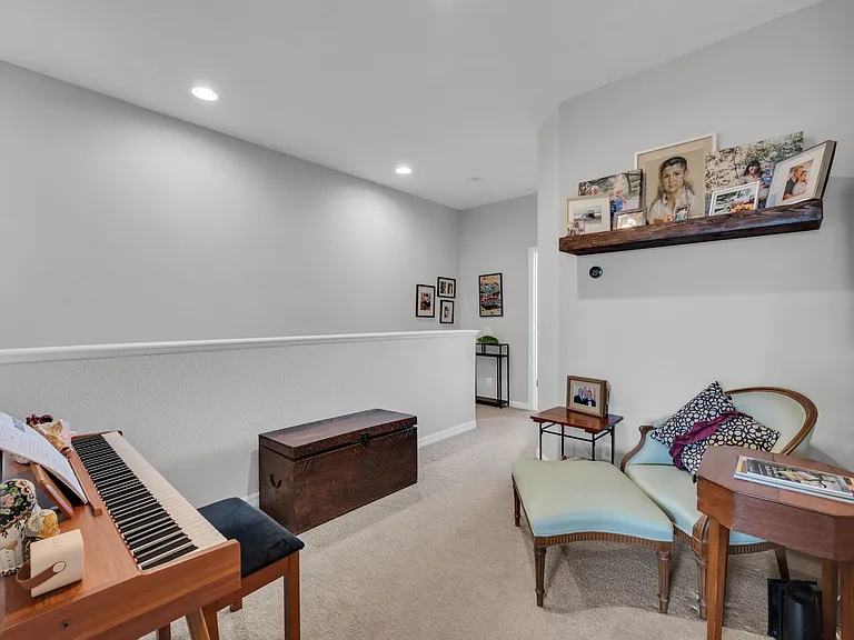 1127 Venetian Harbor Dr NE — Photo 23
