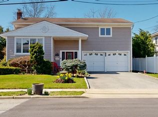 3510 Howard Blvd, Baldwin, NY 11510