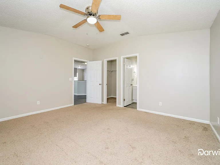 7461 International Village Dr — Photo 7