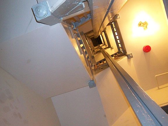 70 Westland Dumb Waiter