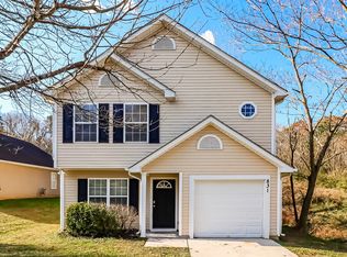 831 Valley Ridge Rd, Charlotte, NC 28214