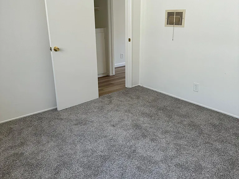 1327 S Bundy Dr #9 — Photo 11