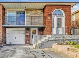 28 Royal Salisbury Way, Brampton, ON L6V 3J6
