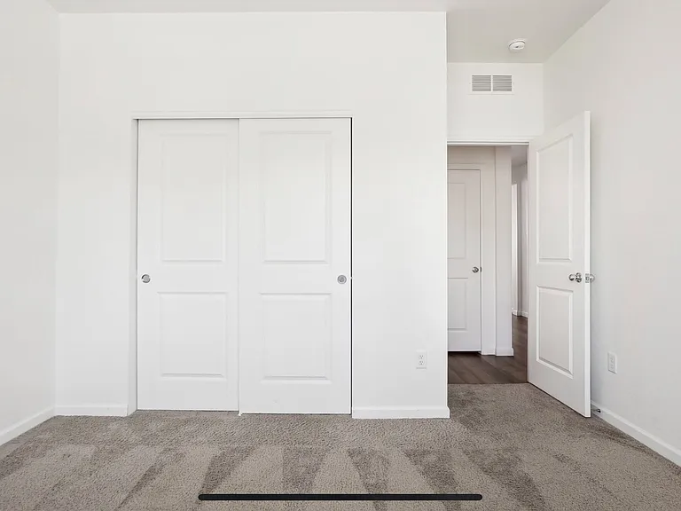 1511 Lake Vista Way — Photo 11