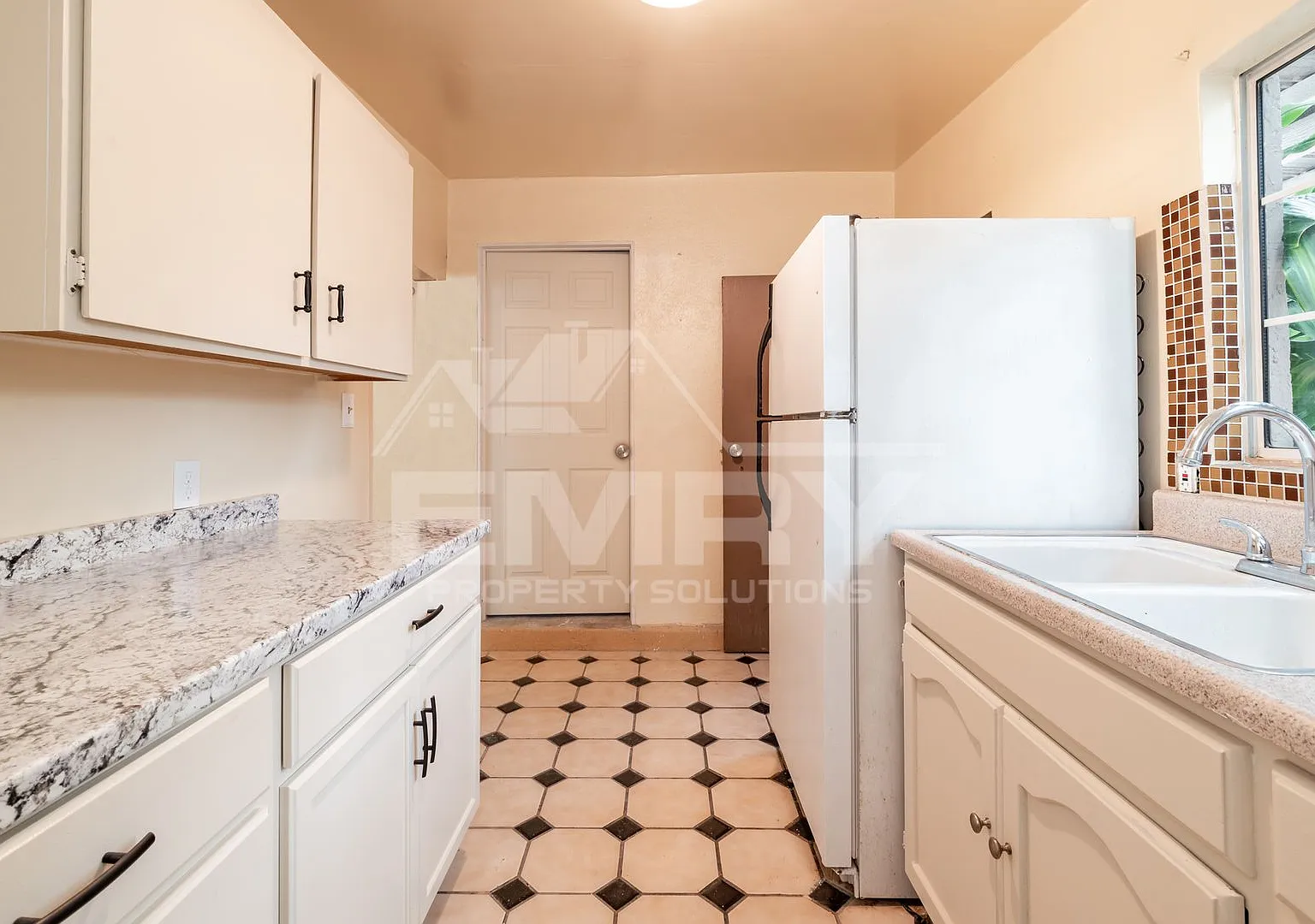 1125 S Evergreen Ave, Los Angeles House — Photo 1