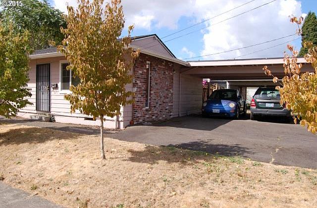 2nd image of 6134 NE Oregon St