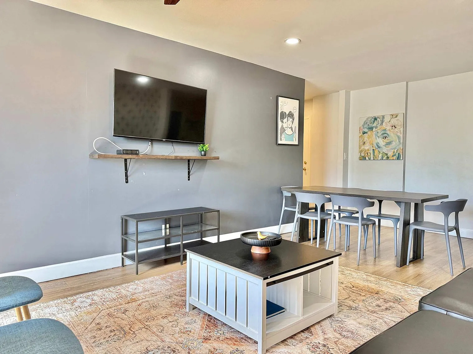 3 bed, 2.0 bath, 1248 sqft, $3,798 — Photo 3