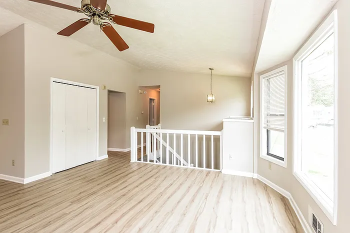 5975 Wellborn Trl — Photo 7
