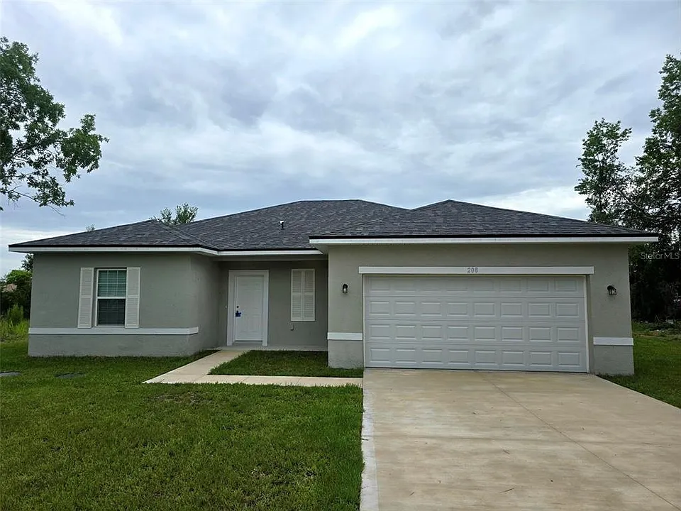 208 Locust Pass