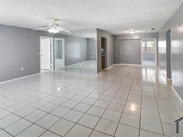 11430 NW 37th St, Fort Lauderdale, FL 33323