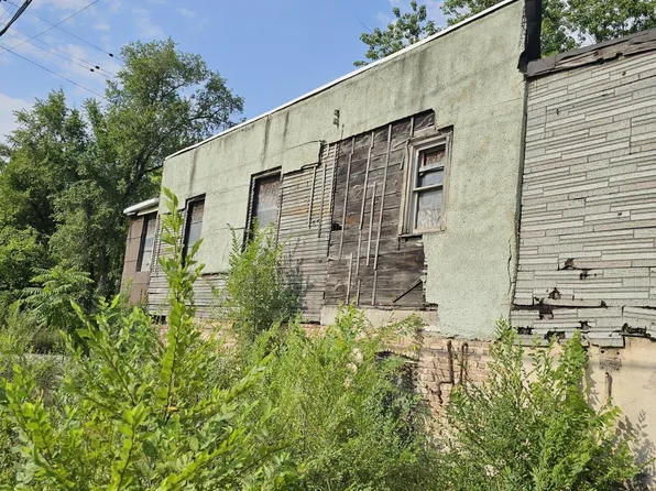 1545 Van Buren St, Gary, IN 46407