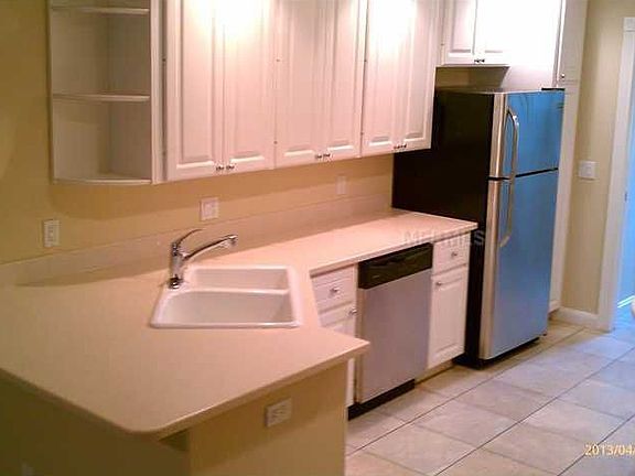 5th image of 1646 Napoli Dr