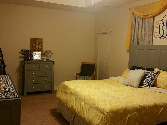 Master Bedroom - 10/2015