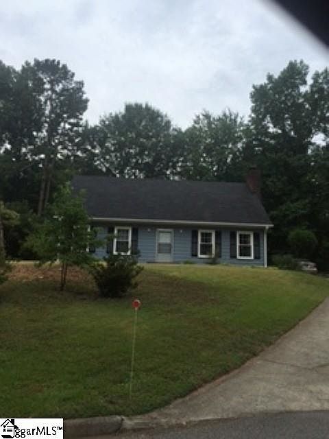2nd image of 107 Ikes Ct