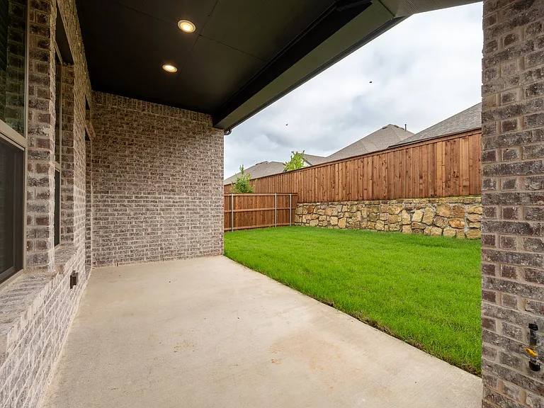 9316 Paintbrush Dr — Photo 25
