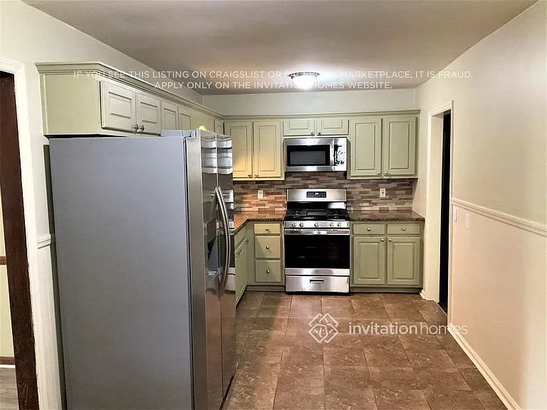 1026 Casa Dr — Photo 6
