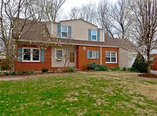 703 Cranbrook Dr, Saint Louis, MO 63122