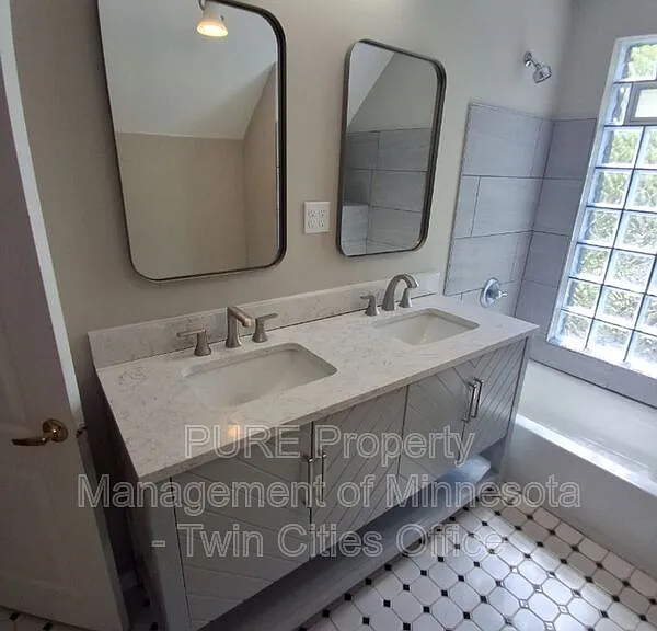 140 Belvidere St W #2 — Photo 7