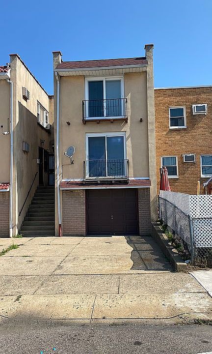 1st image of 1105 E Hunting Park Ave #1