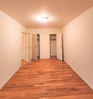 3rd image of 28-14 31st St #404